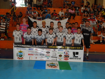 Desafios de Futsal movimentam Carambeí