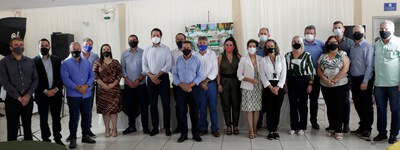 Prefeitos pedem apoio para volta às aulas