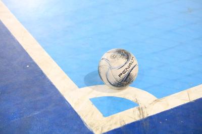 Fase decisiva da Copa AMCG de Futsal mobiliza atletas e torcedores nos Campos Gerais