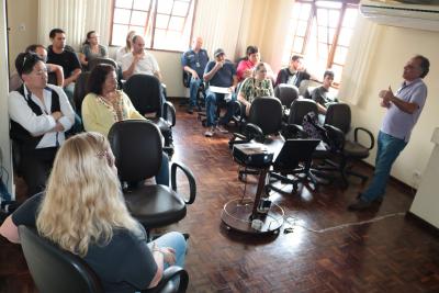Cadastro Imobiliário é debatido entre técnicos da AMCG