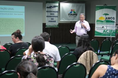 Gestores finalizam curso sobre Educação Básica
