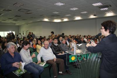 Prefeitos assumem compromisso com Objetivos de Desenvolvimento do Milênio